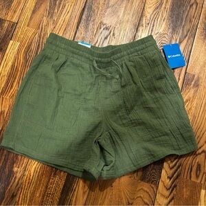 Columbia - Women’s Green Drawstring Shorts